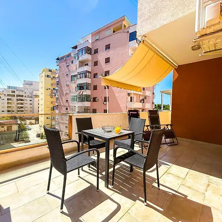 Harbor Light Apartamento Durrës